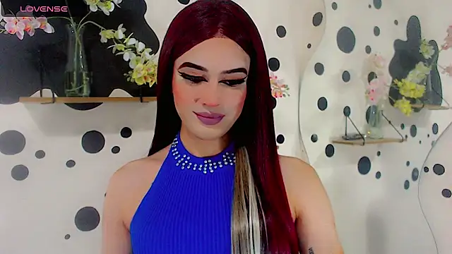 IvanaColizon BigCock online show from May 1, 11:37 am