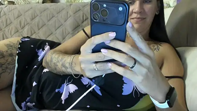 Snapshot of Miss_Vici chatting on June 8, 7:14 pm Miss Vici online show from June 8, 7:14 pm