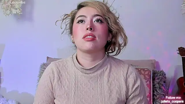 julieta cooper20 online show from March 17, 4:17 am