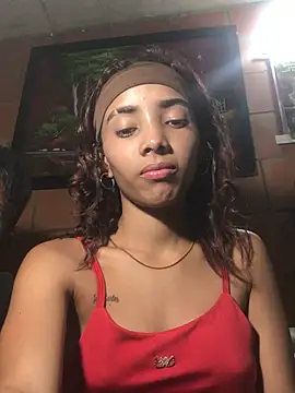 Snapshot of sex_room_1608 chatting on February 26, 12:53 am sex room 1608 online show from February 26, 12:53 am