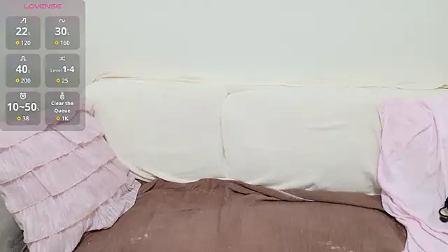 pppYukaqqq online show from April 2, 11:41 am