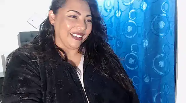 Snapshot of dihayara chatting on December 5, 11:51 pm dihayara online show from December 5, 11:51 pm