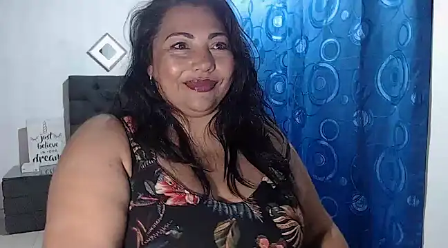 Snapshot of dihayara chatting on January 24, 11:45 pm dihayara online show from January 24, 11:45 pm