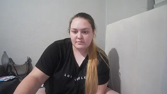 Neytjie online show from March 5, 7:10 pm