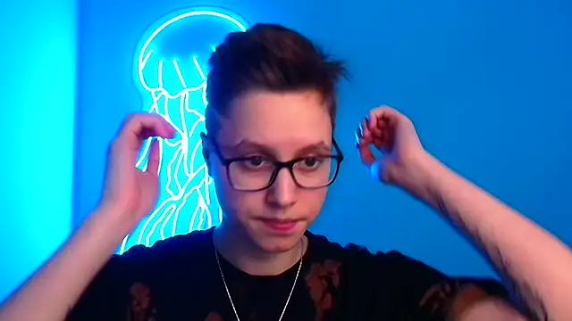 Bella Swannn online show from March 4, 4:09 pm