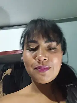 Snapshot of Ariana_Rodriguez chatting on June 19, 4:50 am Ariana Rodriguez online show from June 19, 4:50 am