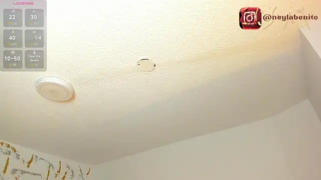 Snapshot of Cristal_Velle chatting on July 3, 1:17 pm Cristal Velle online show from July 3, 1:17 pm