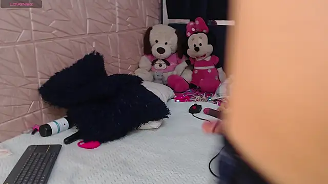 Aleska128 online show from April 18, 8:51 am