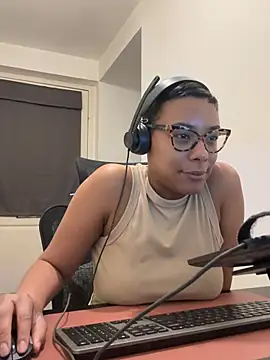 Melia Rayne online show from February 10, 10:52 am