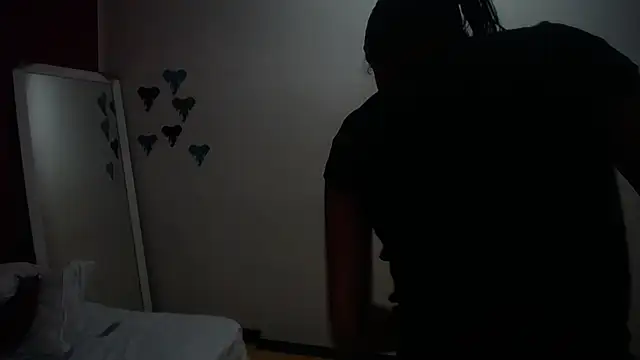 Snapshot of tiny_sarah1 chatting on February 24, 7:56 pm tiny sarah1 online show from February 24, 7:56 pm