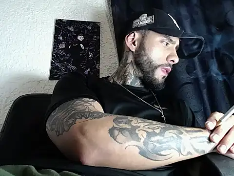 Snapshot of dante_d_angelo_ chatting on September 23, 7:22 am dante d angelo  online show from September 23, 7:22 am