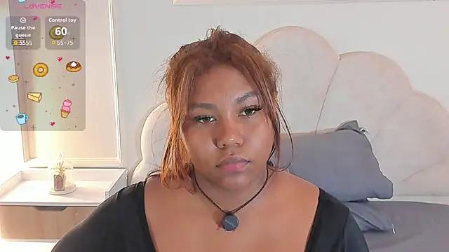 Snapshot of Candaceoweens chatting on July 22, 3:42 am Candaceoweens online show from July 22, 3:42 am