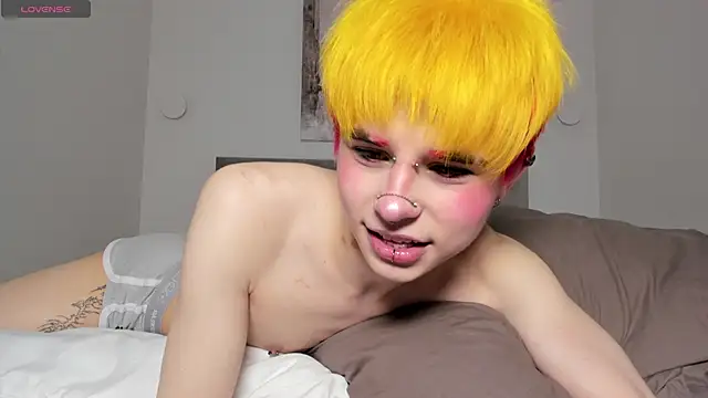 Snapshot of Alex_Vallley chatting on March 9, 6:11 pm Alex Vallley online show from March 9, 6:11 pm