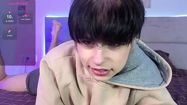 Alex Vallley online show from March 1, 11:07 pm