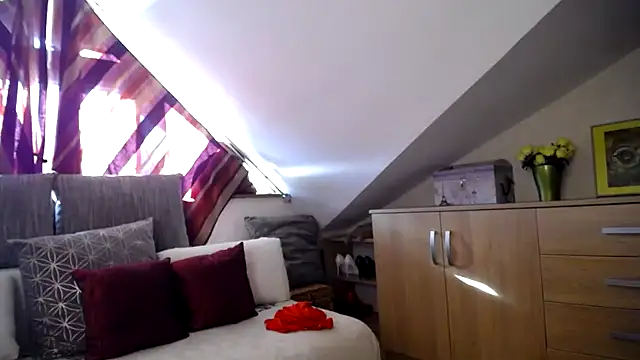 Snapshot of Kathylovexxx chatting on April 20, 3:26 pm Kathylovexxx online show from April 20, 3:26 pm