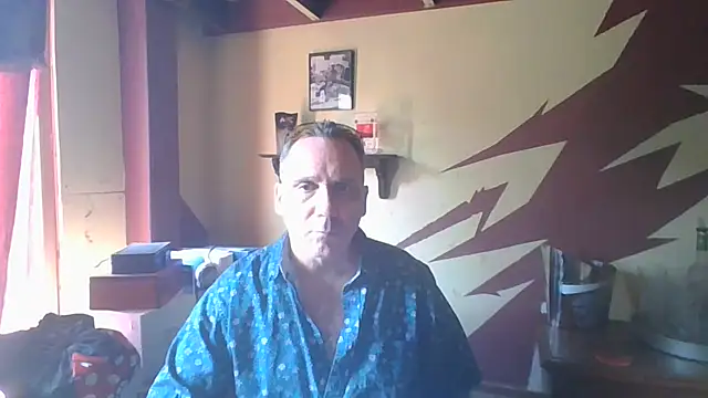 Snapshot of HunkofRock chatting on June 26, 3:27 pm HunkofRock online show from June 26, 3:27 pm