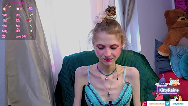 Snapshot of KittyRaine chatting on May 20, 1:06 pm KittyRaine online show from May 20, 1:06 pm