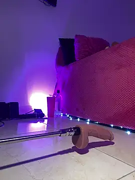 Snapshot of Amorkiss_ chatting on February 23, 3:59 am Amorkiss online show from February 23, 3:59 am