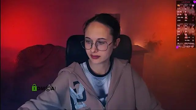 mona cloud online show from December 19, 7:43 pm