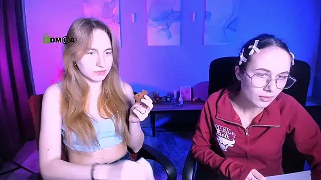 mona cloud online show from February 11, 7:52 pm