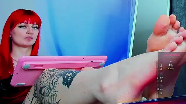 Snapshot of Coraline_Beldam chatting on March 18, 11:53 pm Coraline Beldam online show from March 18, 11:53 pm