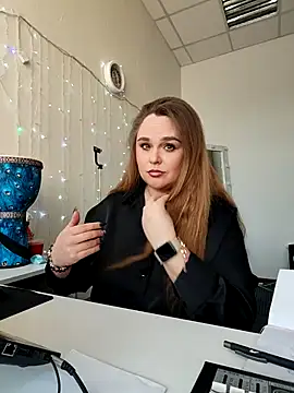 Juicy PeachLux online show from February 18, 6:42 am