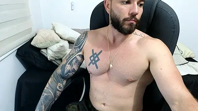 Isaac Carter online show from March 5, 11:45 pm