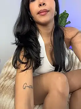  Emily Thompson  online show from July 3, 12:06 am