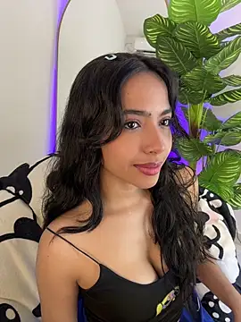  Emily Thompson  online show from July 24, 3:37 am