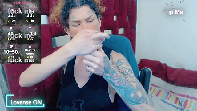 Snapshot of ana_tsxxx chatting on June 15, 11:18 pm ana tsxxx online show from June 15, 11:18 pm