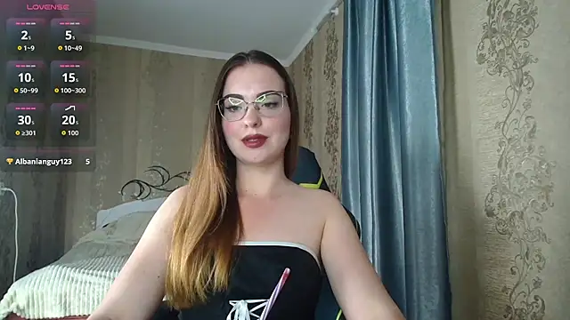 Leila Kissyu online show from May 27, 3:31 pm