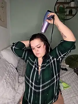 Saucy-Serenity online show from February 22, 8:40 pm