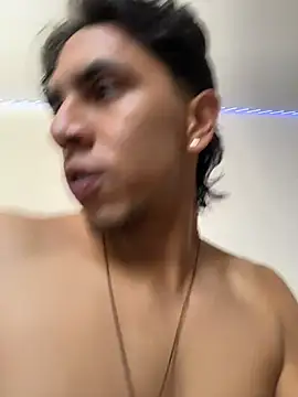 Monkey uchiha777 online show from February 26, 6:07 pm