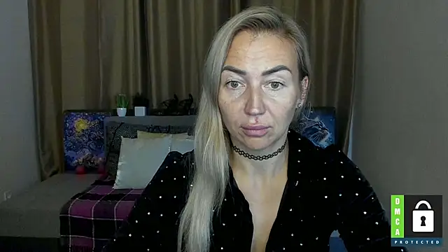 Kiss julli88I online show from September 21, 5:25 pm