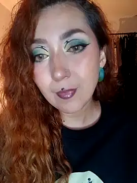 Luz delunaa online show from March 19, 4:14 am