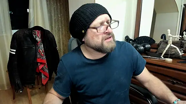 Grandor M online show from March 14, 4:40 pm