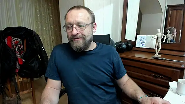 Grandor M online show from March 22, 7:09 pm