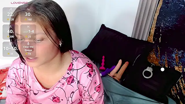 Snapshot of vella_sex chatting on March 14, 8:38 pm vella sex online show from March 14, 8:38 pm