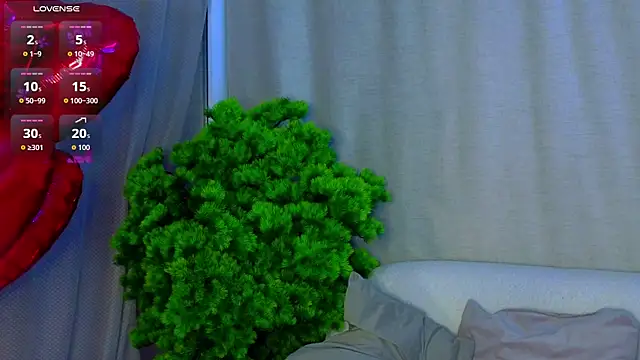 AmeliRoyse online show from February 12, 5:08 pm