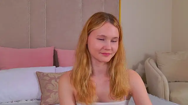 Snapshot of AmeliRoyse chatting on June 7, 5:27 pm AmeliRoyse online show from June 7, 5:27 pm