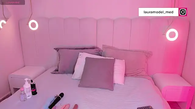 riri candy online show from November 9, 3:27 am