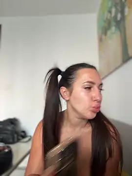 AleksandraRich online show from February 4, 2:06 am