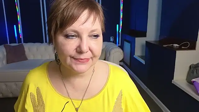 Snapshot of Kira_Kenet chatting on March 12, 12:10 am Kira Kenet online show from March 12, 12:10 am