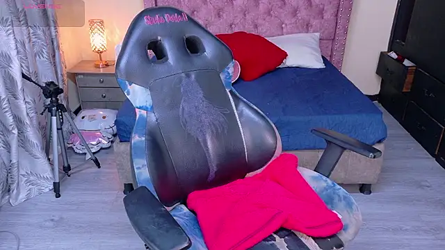 sweet  thang online show from February 7, 4:49 am