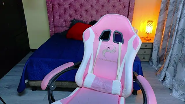 sweet  thang online show from April 11, 4:17 am