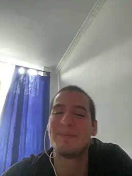 Thiagobb7 online show from February 24, 6:50 pm