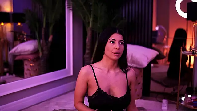 TanyaVonDe online show from March 9, 6:01 pm