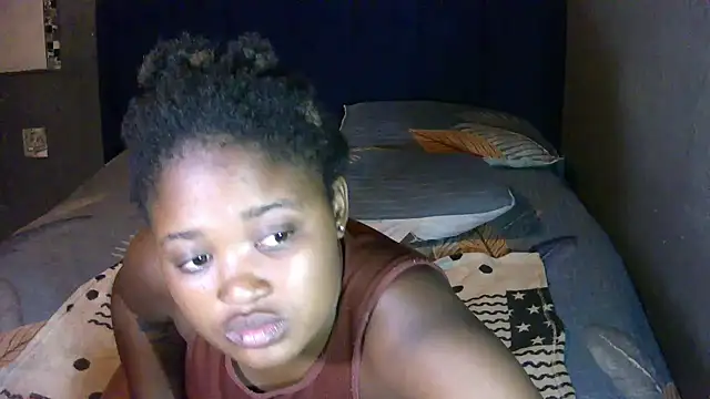 Snapshot of SexyShybarbie chatting on February 17, 7:09 pm SexyShybarbie online show from February 17, 7:09 pm