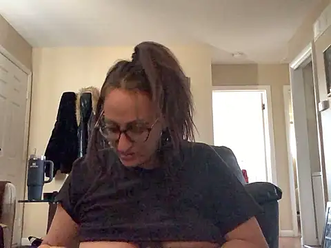 KittyKat LoLo online show from March 22, 4:37 pm