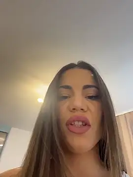 Eire Spencer online show from October 7, 11:18 am